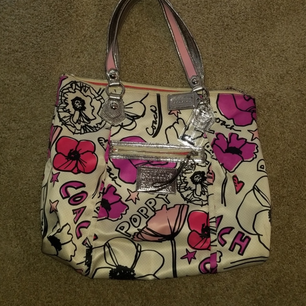Coach poppy bag